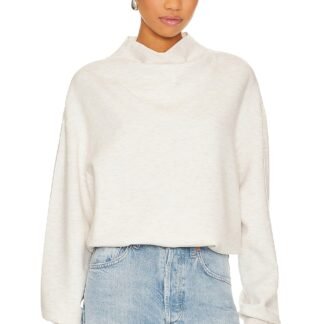 Betsy Sweatshirt