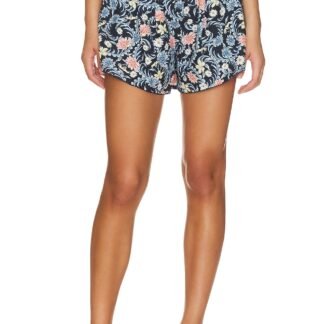 Nalia Short