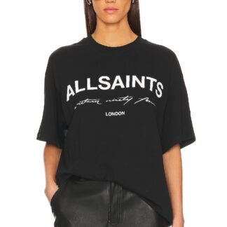 Helis Carlie Tee
