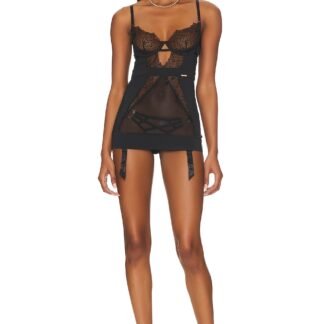 Alanna Longline Basque