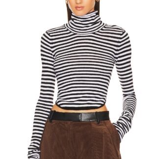 Alva Turtleneck