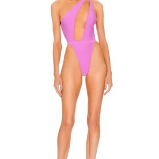Kasie One Piece