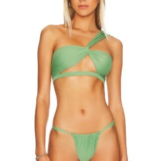Elvia Top