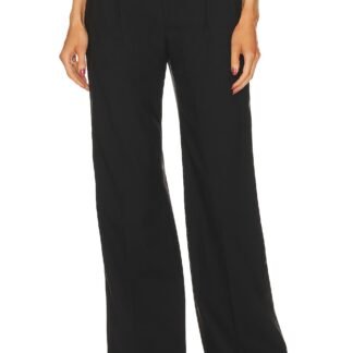 Ollie Pant